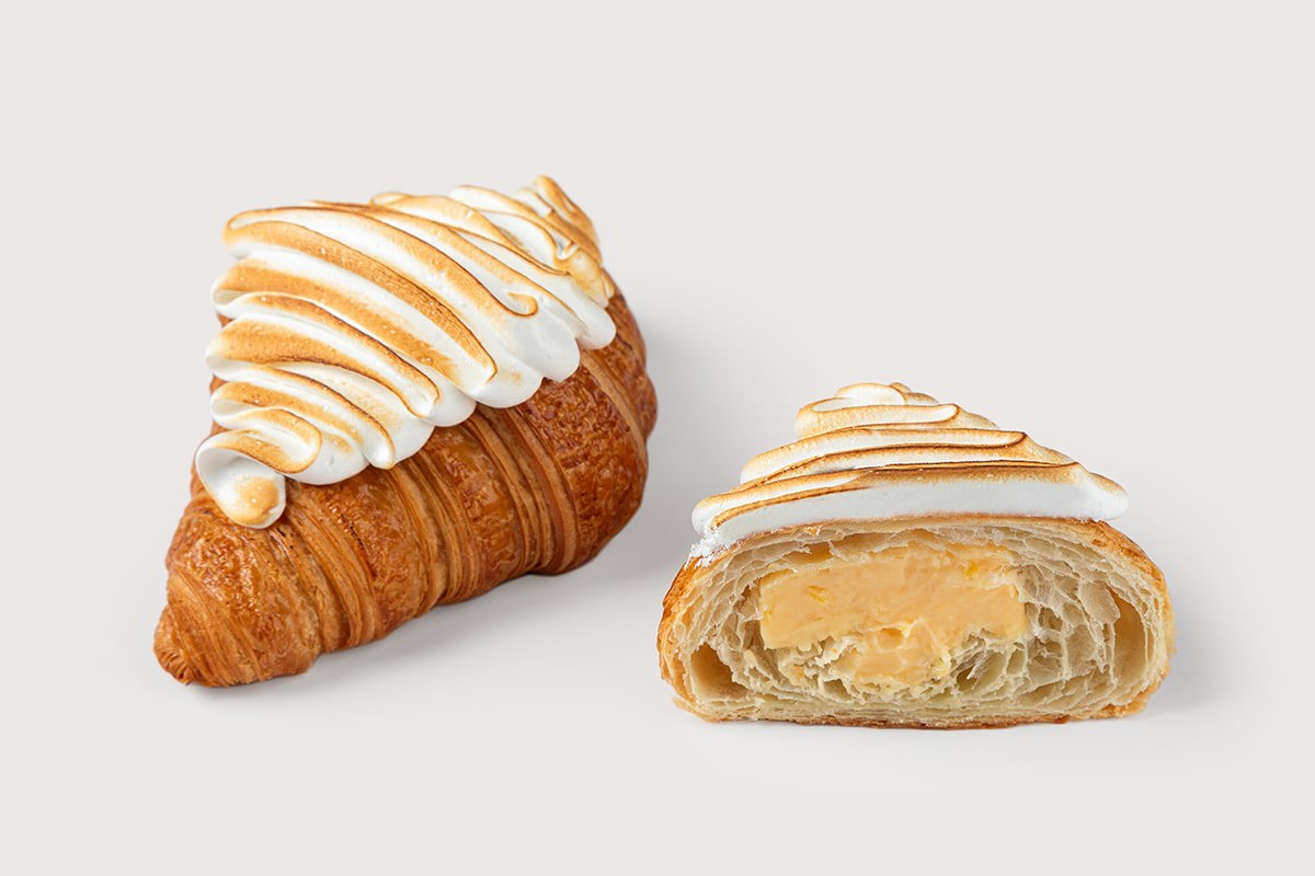 Круассан с меренгой и лимонным кремом