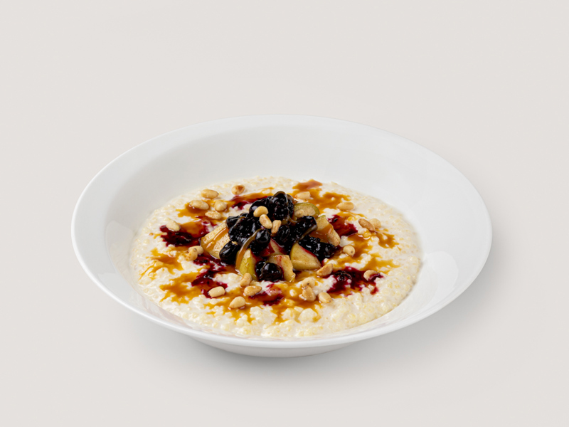 Каша пшённая с коричными яблоками