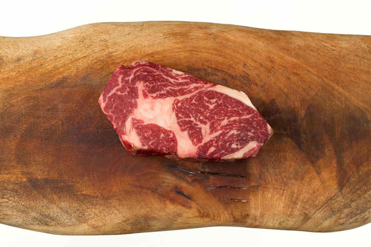 Стейк Рибай dry aged охлаждённый 400г Стейк Рибай dry aged охлаждённый 400г