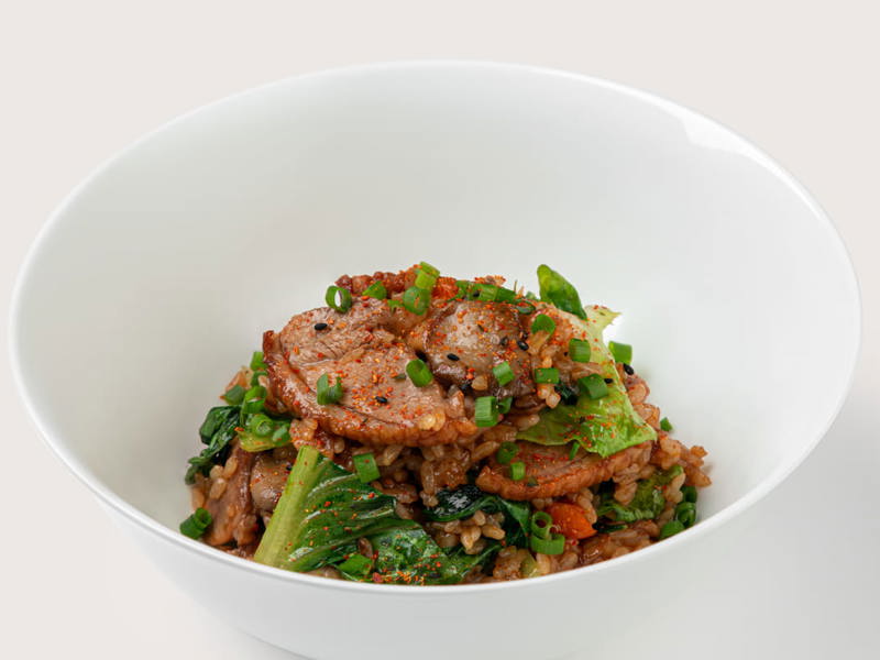 Жареный рис с пекинской уткой