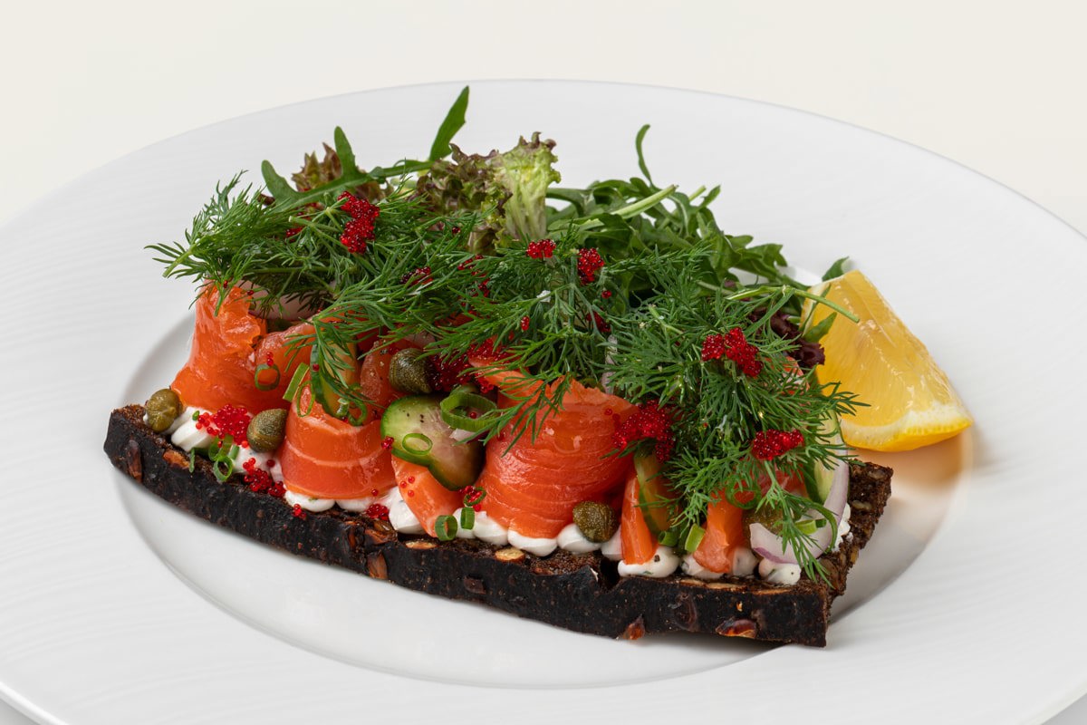 Шведский тост с лососем Шведский тост с лососем