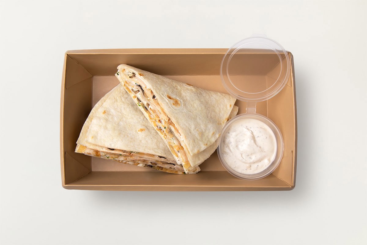 Тортилья с ветчиной из индейки Тортилья с ветчиной из индейки